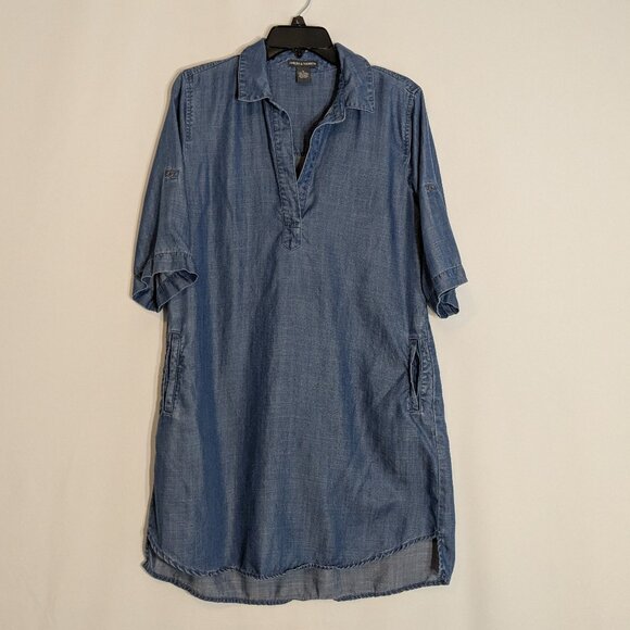 CHELSEA & THEODORE Blue Chambray Short Sleeve Collared Short Dress; Size M - Picture 1 of 5